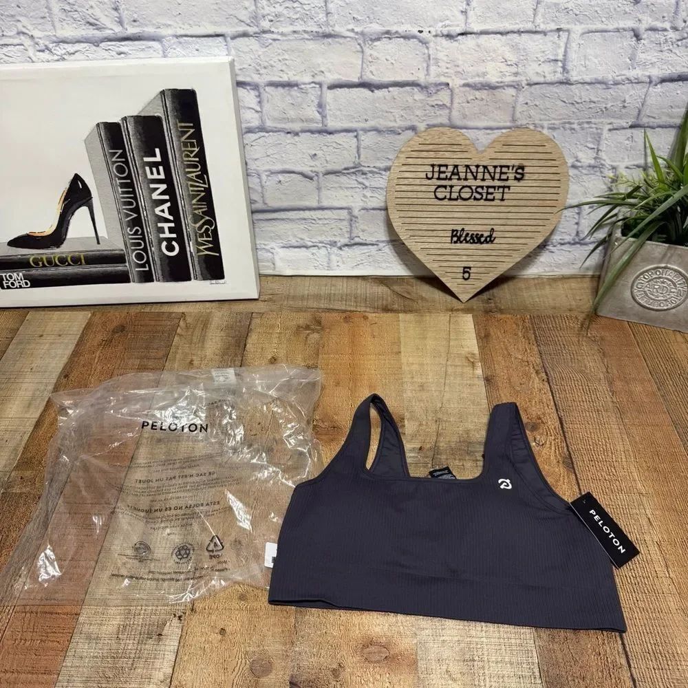 Peloton Seamless Square Neck Sports Bra Size XL 2XL, Gray, Low Impact NWT
